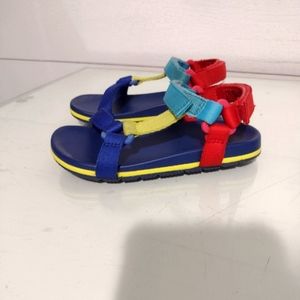 Super cute Velcro sandals for little kids